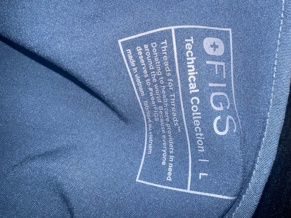 Figs Technical Collection Scrub Top Size L - Picture 3 of 3